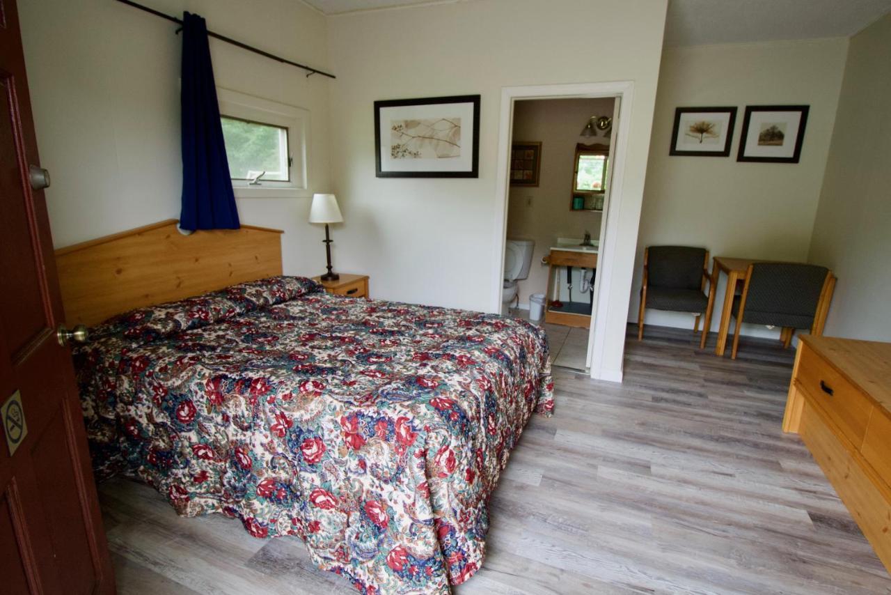 Oakdell Motel Waterford Ct Zewnętrze zdjęcie