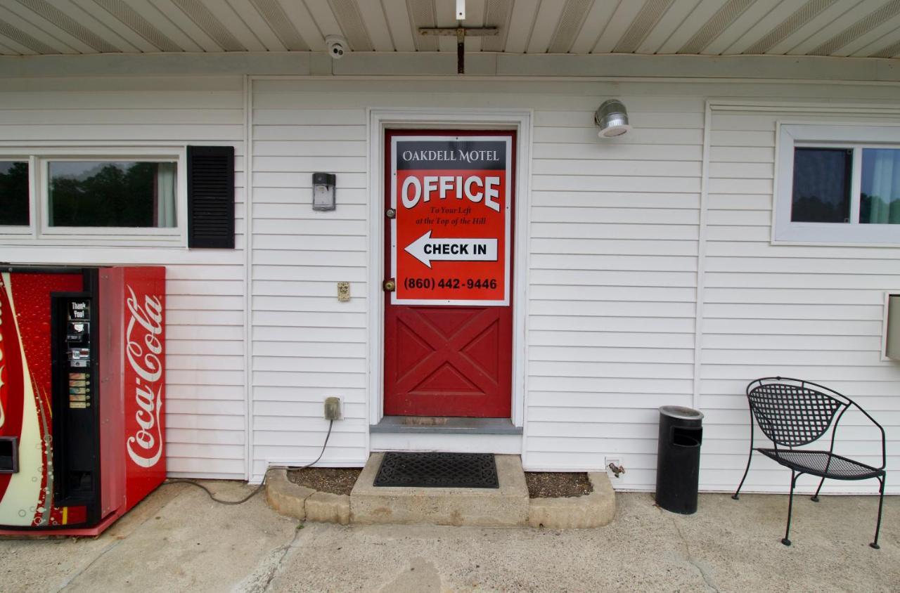 Oakdell Motel Waterford Ct Zewnętrze zdjęcie