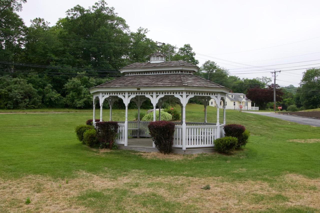 Oakdell Motel Waterford Ct Zewnętrze zdjęcie