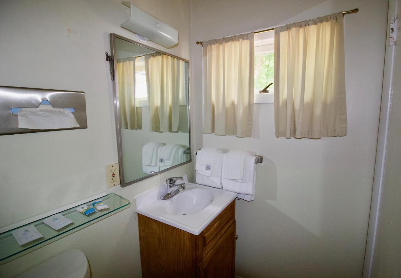 Oakdell Motel Waterford Ct Zewnętrze zdjęcie